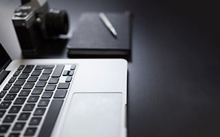 随着皇马1-2被绝杀，马竞4-2，西甲最新积分榜出炉！巴萨机会来了